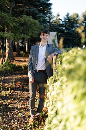 Oscar Senior Shoot-1-120