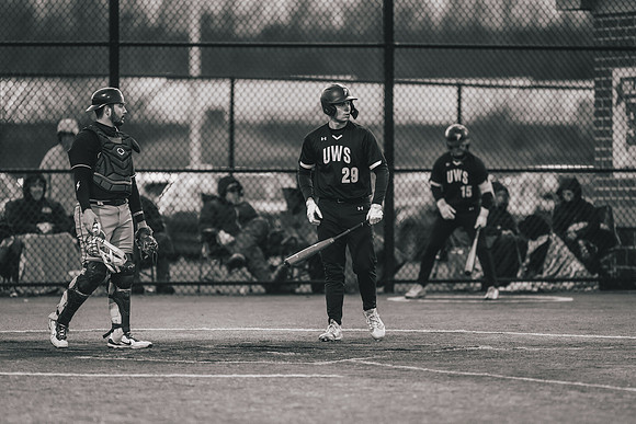 UWS BSB vs Crown -1-88