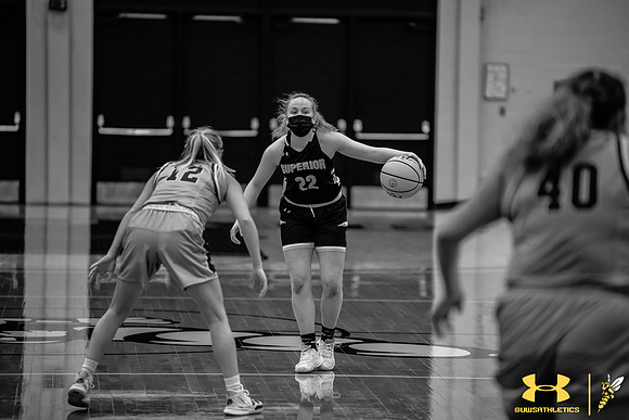 2022.01.15 UWS WBB vs. UMM WM18