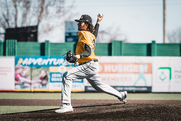 UWS BSB vs CSS-1-82