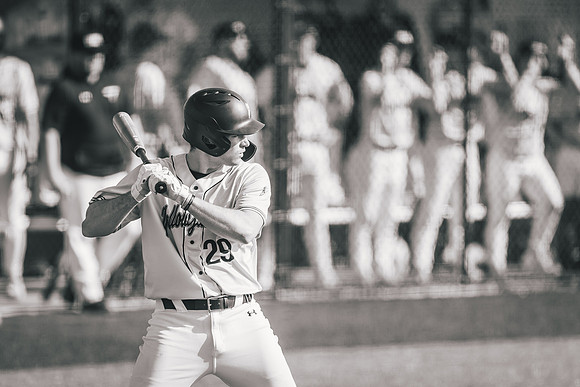 UWS BSB vs Loras-1-97
