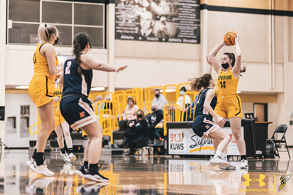 2022.01.29 UWS WBB vs. Northland WM91