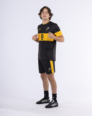 9 Ethan Defoe 5