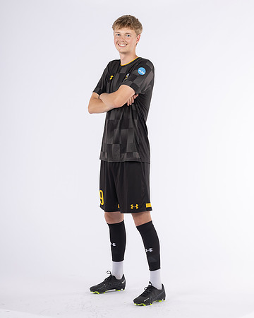 9 Taylor Moore Black 12