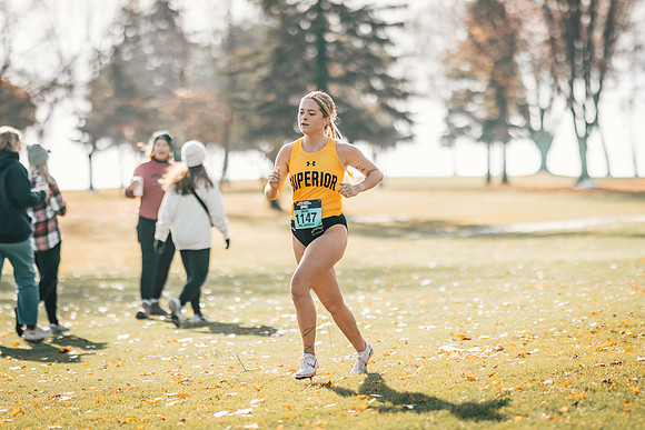 UWS XC CHAMP-1-191