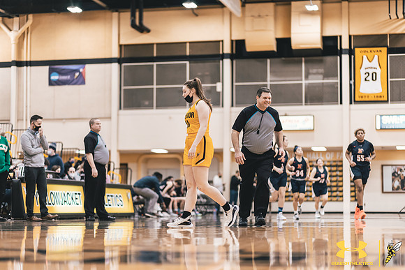 2022.01.29 UWS WBB vs. Northland WM77