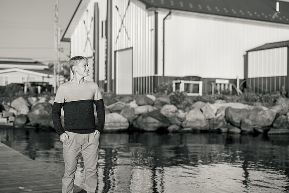 Torin Senior Shoot -1-119