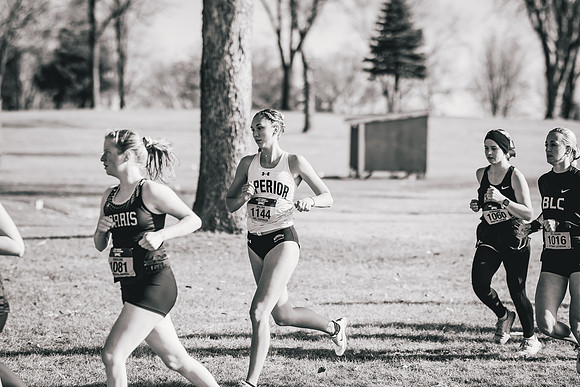 UWS XC CHAMP-1-89