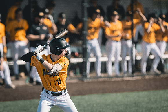 UWS BSB vs Loras-1-66