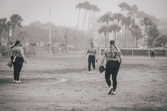 UWS SB vs Rockford-1-148