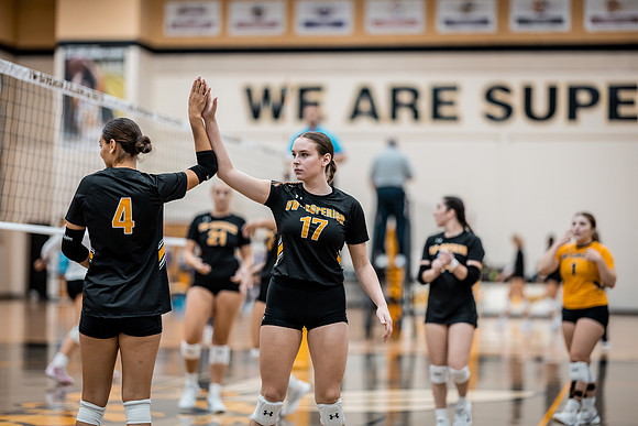 UWS VB vs. HU-1-24