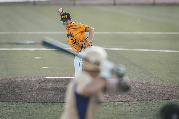 UWS BSB vs Loras-1-194