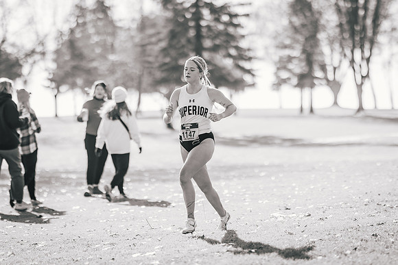 UWS XC CHAMP-1-192