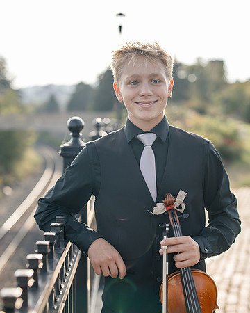 Torin Senior Shoot -1-39
