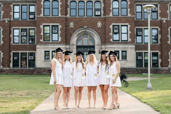 WSOC Senior Shoot -1-85