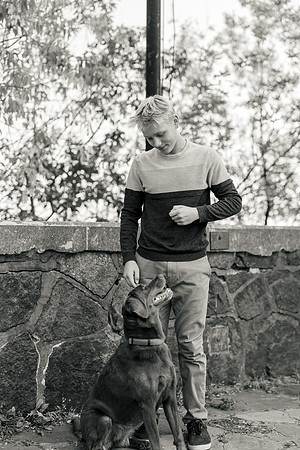 Torin Senior Shoot -1-81