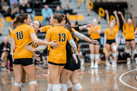 UWS VB vs. UHMB-1-41