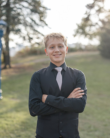 Torin Senior Shoot -1-65