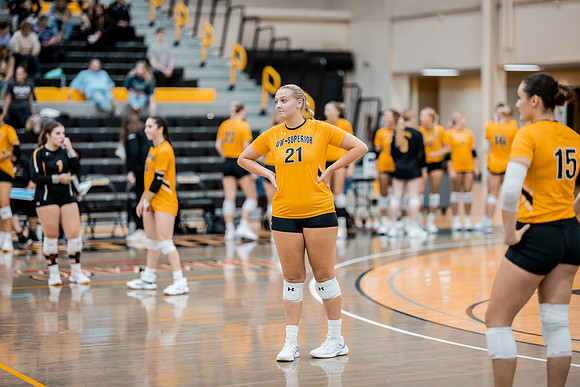UWS VB vs. UHMB-1-35