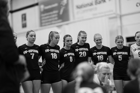 UWS VB vs. HU-1-43