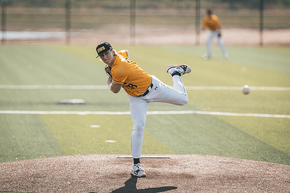 UWS BSB vs Loras-1-51