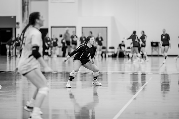 UWS VB vs. UHMB-1-72