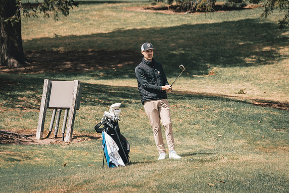 UWS GOLF vs CSS-1-221