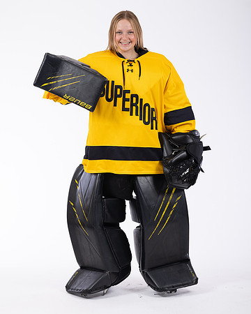 Abby Pajari Y 00009