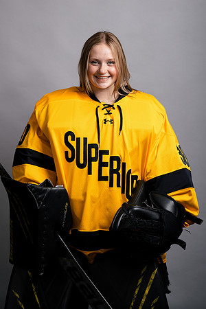 Abby Pajari Y 00013
