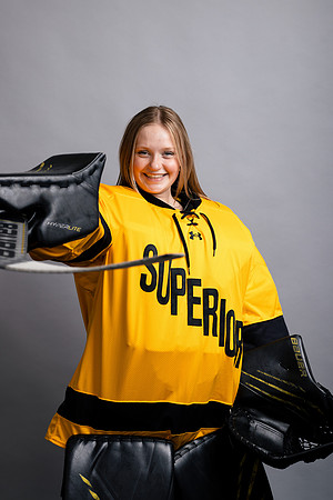 Abby Pajari Y 00016