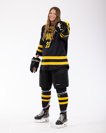 Aylie Dahl D 00011