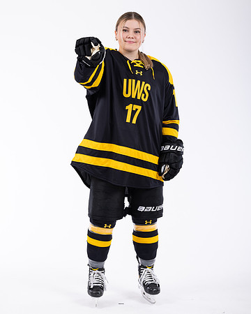 Brynn MacLean D 00008