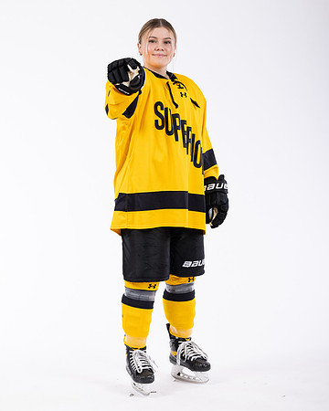 Brynn Maclean Y 00010