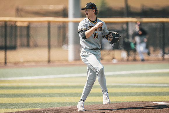 UWS BSB vs Greenville-1-68