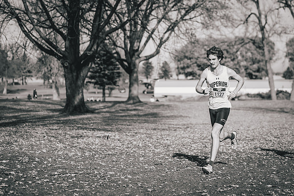 UWS XC CHAMP-1-170