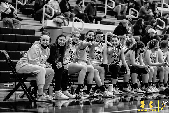2022.01.29 UWS WBB vs. Northland WM89