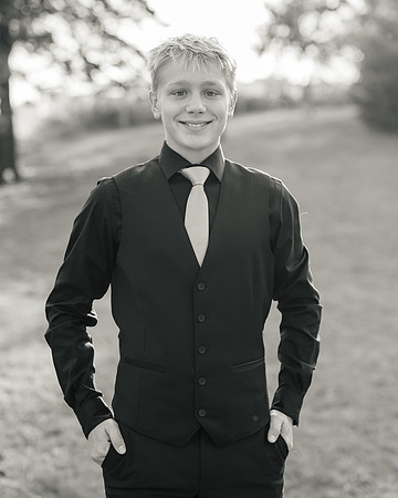 Torin Senior Shoot -1-64