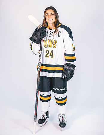 #24 JAMIE D (2)