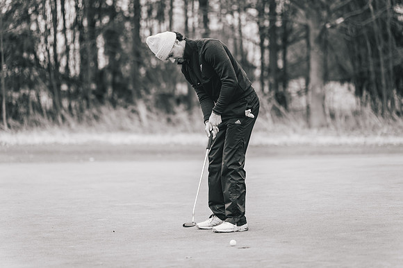 UWS GOLF vs CSS-1-172