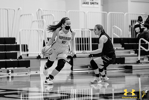 2022.01.14 UWS WBB vs. Crown WM36