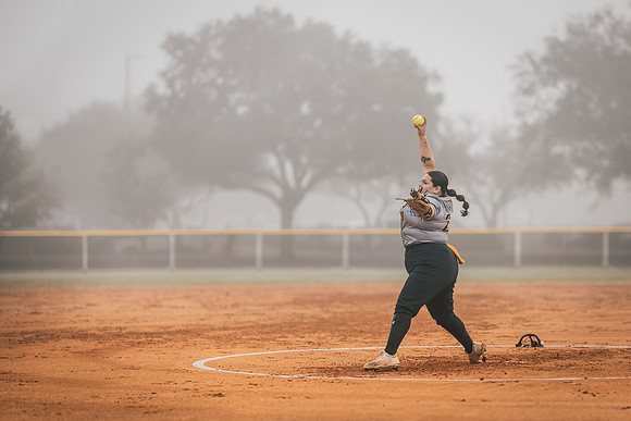 UWS SB vs Rockford-1-86