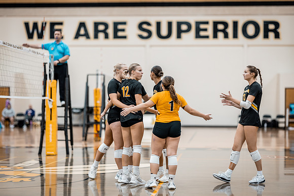 UWS VB vs. HU-1-55