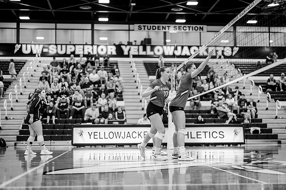 DNT UWS VB vs Morris-1-167