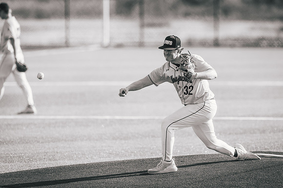 UWS BSB vs Loras-1-221