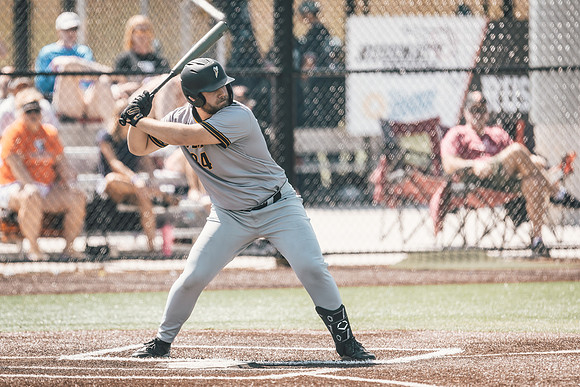UWS BSB vs Greenville-1-81