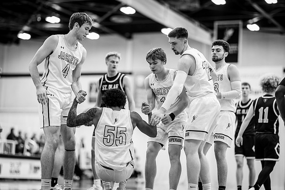 MBB vs. STO-1-60