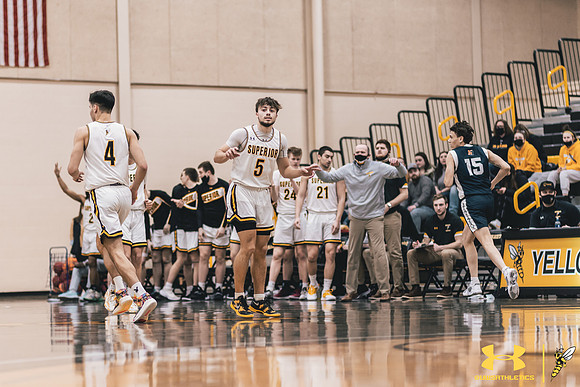 2022.01.29 UWS MBB vs. Northland WM121