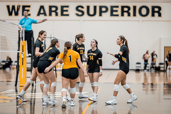 UWS VB vs. HU-1-38