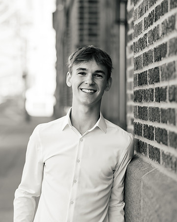Oscar Senior Shoot-1-43