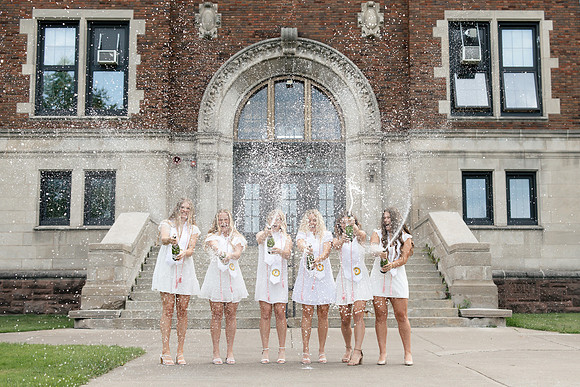 WSOC Senior Shoot -1-107